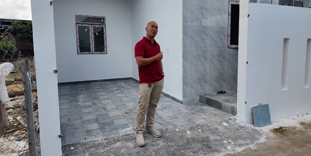 Nhà Diên Toàn mới xây đường ô tô giá 2,79 tỷ